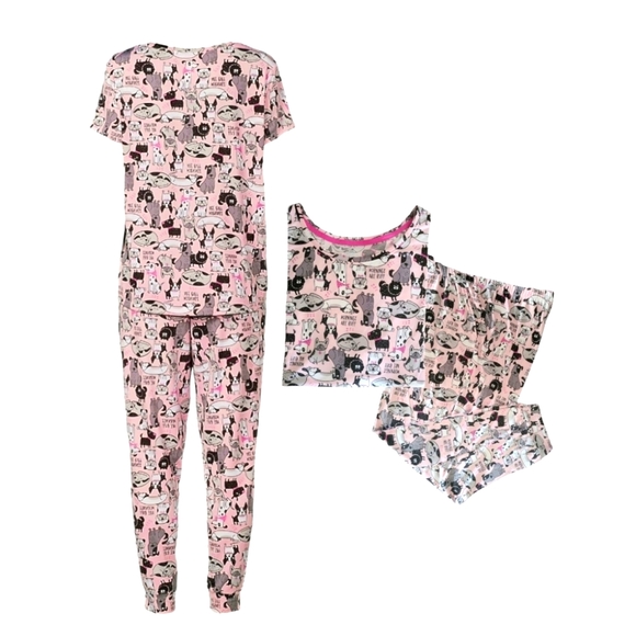 Women's Secret Treasure Plus Pajama set - Picture 5 of 6